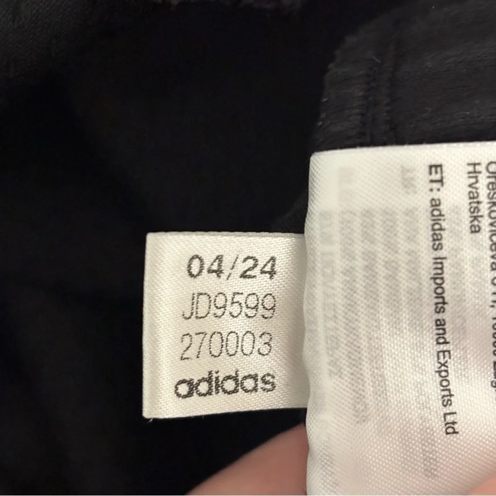 Adidas x Real Madrid Black Joggers - size XL​​